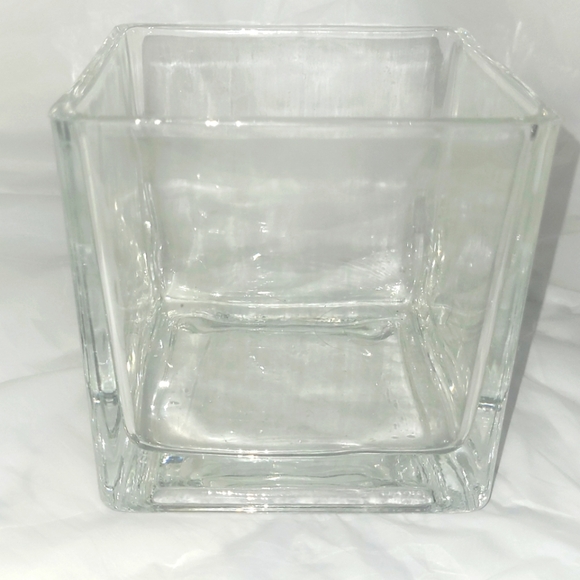 Square Glass Vase Clear Transparent 4.75" tall - Picture 1 of 4